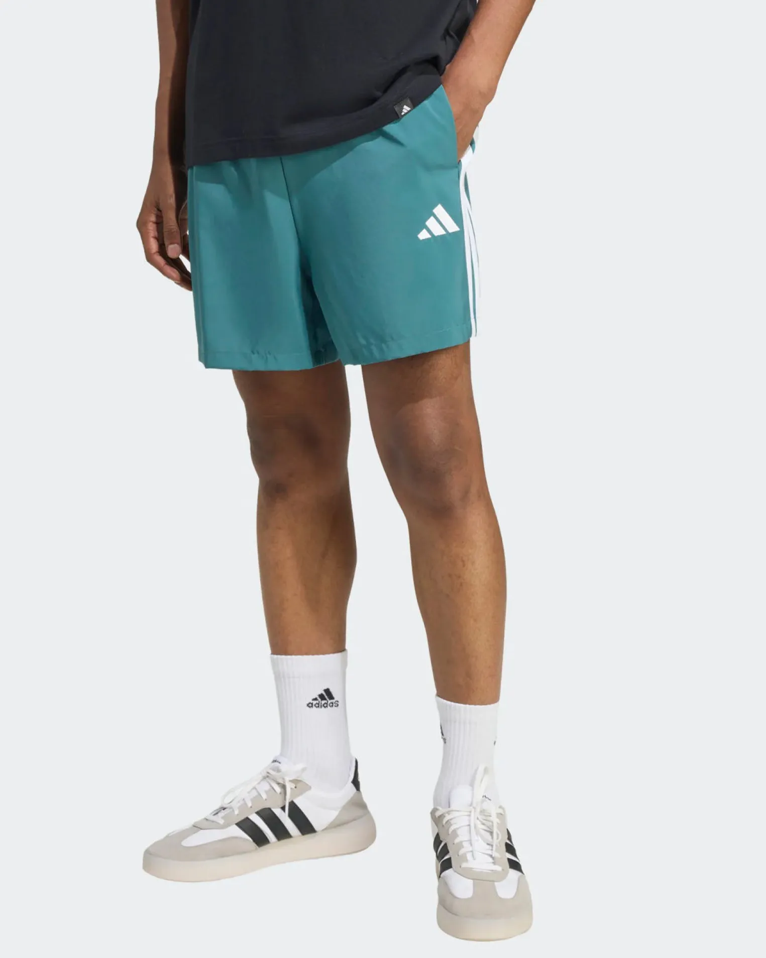 ADIDAS - SHORT BLU PETROLIO DA UOMO ESSENTIALS 3 STRISCE CHELSEA - KT0550