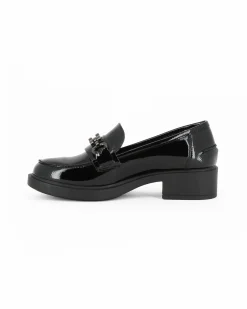 MISS GLOBO - Mocassino nero effetto vernice con morsetto a catena e sottopiede in memory soft