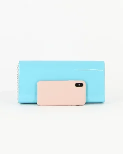 MISS GLOBO - Pochette azzurra in vernice con patta