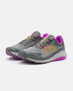 NEW BALANCE - Scarpa da trail running donna grigia in mesh traspirante con intersuola in schiuma - DYNASOFT NITREL V5