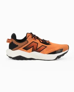 NEW BALANCE - SNEAKERS DA RUNNING UOMO ARANCIONI TRAIL TEX/TEX/OTHER - MTNTRCC6