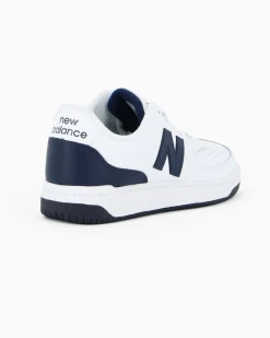 NEW BALANCE -  SNEAKERS JUNIOR LIFESTYLE BIANCHE CON DETTAGLI BLU  DAL 35.5 AL 40, G0806KG