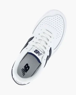 NEW BALANCE -  SNEAKERS JUNIOR LIFESTYLE BIANCHE CON DETTAGLI BLU  DAL 35.5 AL 40, G0806KG