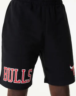 NEW ERA - Pantalone corto da uomo nero con logo Chicago Bulls