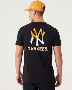 NEW ERA - T shirt girocollo da uomo nera in cotone con logo bianco e giallo