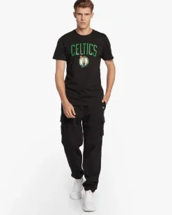 NEW ERA - T shirt girocollo nera in cotone con logo Celtics