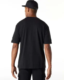 NEW ERA - T shirt oversize nera in cotone con logo bianco